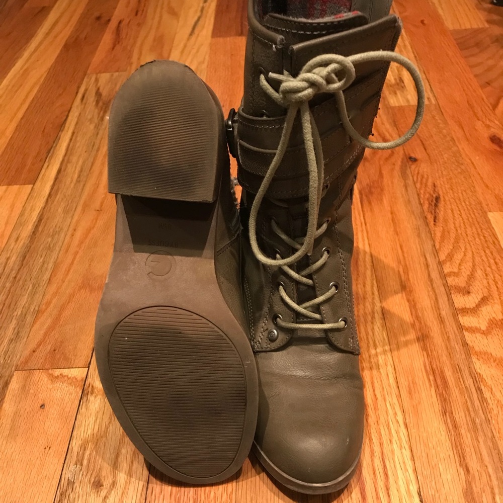 GUESS Combat Boot - Picture 5 of 5